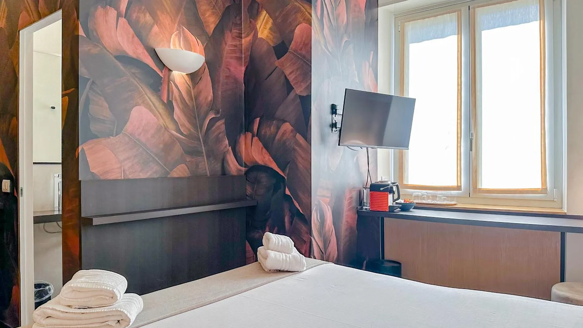 Fontana Suites - 15 Min Dal Duomo Milán Italia
